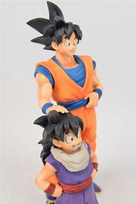 我玩的一种传奇私服可以提现的那种一直不给提现，有可能维权吗