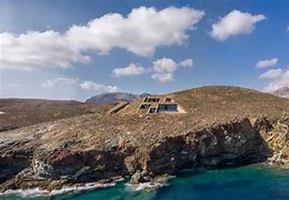 隐蔽的庇护所下载