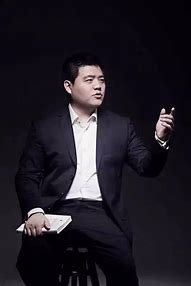 开一个传奇要投资那些费用？