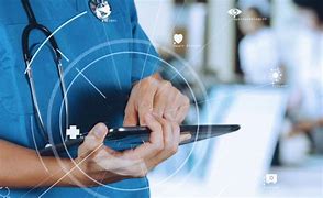 男子开传奇私服3年赚4800万 获刑5年罚2500万