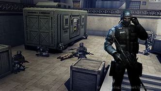 官服无人问津 私服仅靠这几点做到玩家爆满