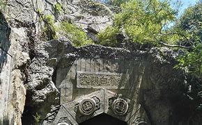 求一个好的传奇私服挂机外挂要免费的可以挂私 免费能用的