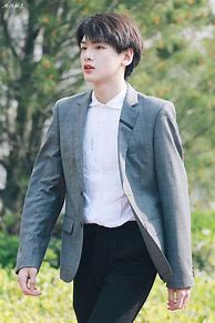 为什么现在的私服市场单职业版本占据了2 单职业的反而多了 为什么