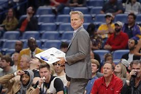 雷倒亿万传奇私服魔幻盛典人的山寨网游